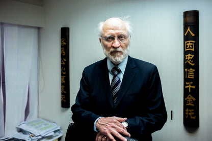 黑暗時代，在香港點燈的人（繁簡體）