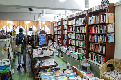 獨立書店：一座城市，應該要有一間<br><span style="color: #2bb6c9" class="highlight-intro">每代人都有屬於自己時代的獨立書店，滋潤每個人的成長</span> - 端 Mall