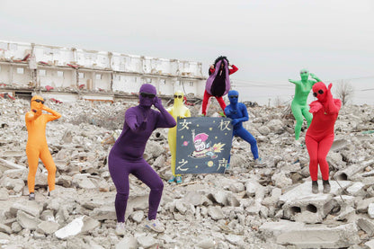 浪潮涌動：青年世代的抗爭 <br><span style="color: #2bb6c9" class="highlight-intro">為你描摹青年世代畫像，解讀這一股涌動的青年浪潮</span> - 端 Mall