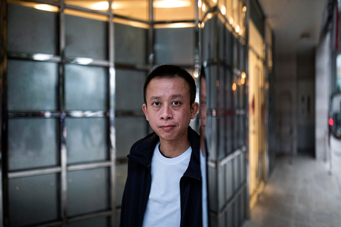 黑暗時代，在香港點燈的人（繁簡體）